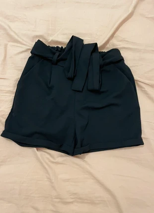 Mini short noir , marca: Boutique Parisienne, estado: Muito bom, tamanho: M / 38 / 10, €5.00, €5.95 inclui Proteção do Comprador
