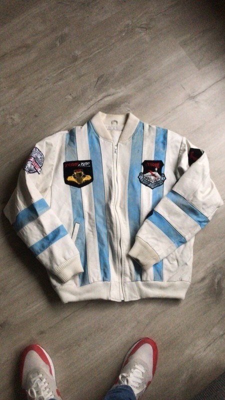 bleek steekpenningen vriendelijke groet Troop World Of Troop Alpha Hip Hop 1988 Jacket Size M Leather Jacket -  Vinted