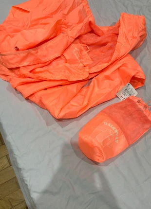 Casaco para caminhar à chuva., marca: Code Collection, estado: Novo com etiquetas, €5.50, €6.48 inclui Proteção do Comprador