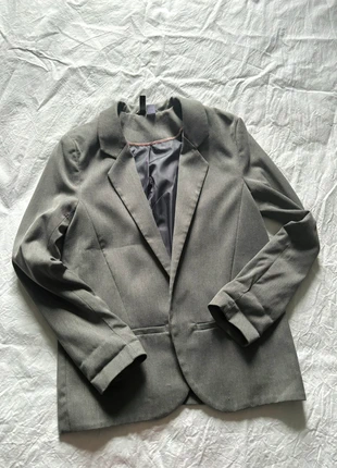 Blazer grigio, marke: H&M, zustand: Sehr gut, größe: S / 36 / 8, 5,00 €, 5,95 € inklusive Vinted-Käuferschutz