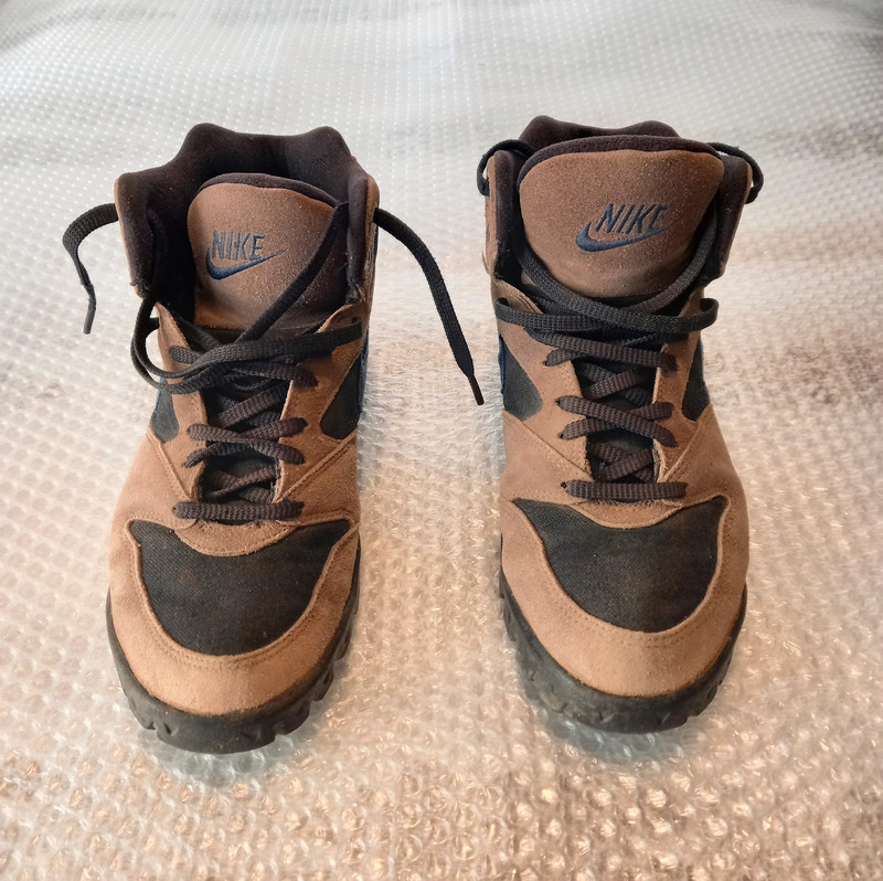 trekking shoes Nike Caldera vintage anni 90 Vinted