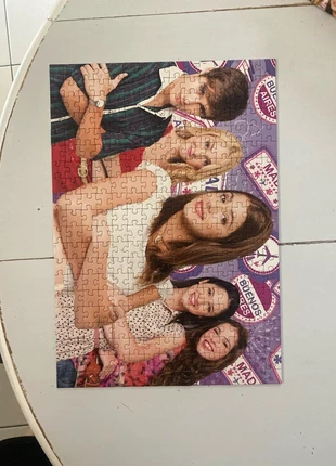 Puzzle 300 🧩 Violetta, Disney, merk: Disney, staat: Nieuw zonder prijskaartje, € 3,00, € 3,85 inclusief Kopersbescherming
