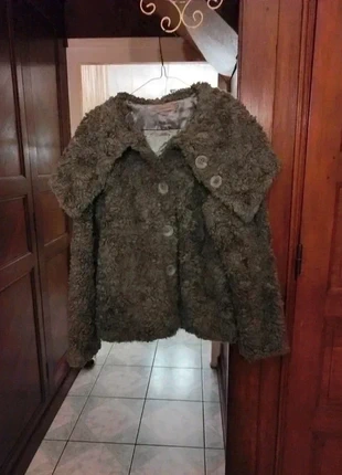 Veste fausse fourrure grise vintage S/36 y2k faux fur coat lolita alt goth, merk: Myrine & me, staat: Heel goed, maat: S / 36 / 8, € 15,00, € 16,45 inclusief Kopersbescherming