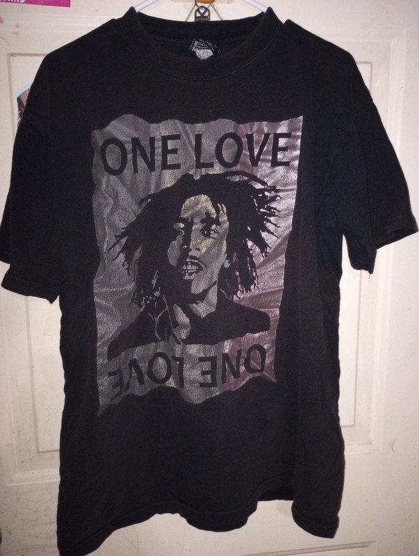 Falso Bob Marley shirt 1