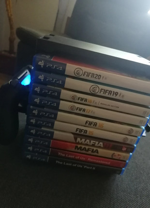 Obrázek k inzerátu: Ps4 držák na Hry/ovladače