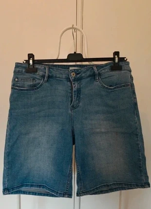 Spijker korte broek van de Shoeby, brand: Shoeby, condition: Good, size: XL / 42 / 14, €6.00, €7.00 includes Buyer Protection