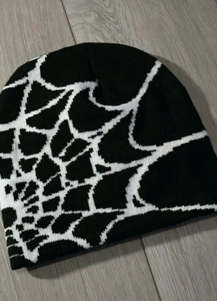 Bonnet Toile d'Araignée, brand: y2k, condition: Very good, size: One size, €6.00, €7.00 includes Buyer Protection