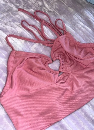 top rose U2K, marke: Shein, zustand: Sehr gut, größe: XS / 34 / 6, 2,50 €, 3,33 € inklusive Vinted-Käuferschutz