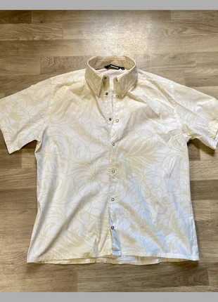 Chemise Quiksilver Été Blanche Dorée – Motif Palmier – Taille XL – Oversize Vintage, marque: Vintage Dressing, état: Très bon état, taille: XL, 15,00 €, 16,45 € Protection acheteurs incluse