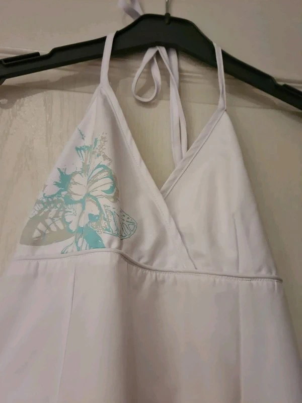 Robe dos-nu - photo numéro 2