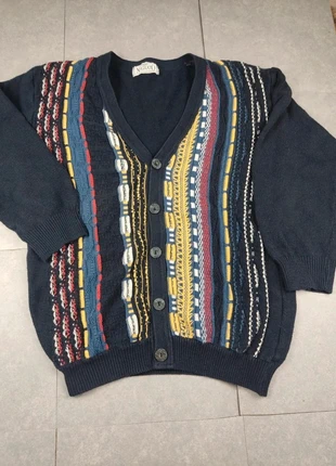 Cardigan style coogi Carlo colucci 3d 90s taille M, marque: Vintage Dressing, état: Très bon état, taille: M, 25,00 €, 26,95 € Protection acheteurs (Pro) incluse