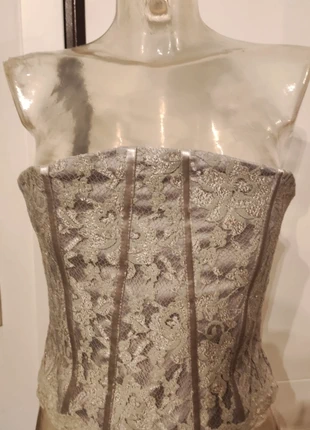 Bustino in pizzo francese, marke: NOBRAND.PT, zustand: Sehr gut, größe: M / 38 / 10, 39,00 €, 41,65 € inklusive Vinted-Käuferschutz