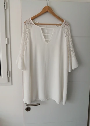 Tunique blanche, marque: italienne, état: Neuf sans étiquette, taille: 5XL / 50 / 22, 8,00 €, 9,10 € Protection acheteurs incluse