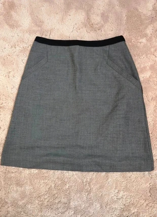 🖤 Stijlvol H&M rokje grijs, merk: H&M, staat: Heel goed, maat: XS / 34 / 6, € 3,99, € 4,89 inclusief Kopersbescherming