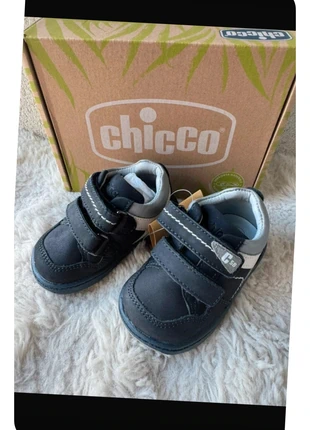 baskets à scratch chaussures Chicco garçon  Pointure 19  Neuf avec boîte, brand: Chicco, condition: New with tags, size: 19, €12.00, €13.30 includes Buyer Protection Pro