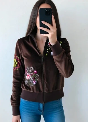 #Vintage #felpa #S #ciniglia #zip #sweatshirt #embroidered #chenille #madeforloving #cotton #stretch, marke: Vintage, zustand: Sehr gut, größe: S / 36 / 8, 35,00 €, 37,45 € inklusive Vinted-Käuferschutz