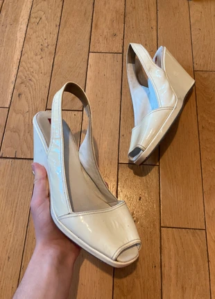 Talon / Escarpin Prada Jaune et Blanc Y2k Taille 37 Authentique Vintage, marca: Prada, estado: Bueno, tamaño: 37, 24,90 €, 26,85 € Protección al comprador incluida