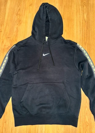 Sweat capuche Nike, marque: Nike, état: Neuf sans étiquette, taille: S, 25,00 €, 26,95 € Protection acheteurs incluse