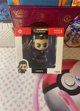 Disney Marvel Cosbaby (Cosb) actiefiguur Hawkeye #32, merk: Hot Toys, staat: Nieuw zonder prijskaartje, maat: Prematuur, tot 44 cm, € 7,50, € 8,58 inclusief Kopersbescherming