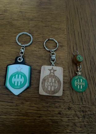 Portes clés ASSE ( Saint-Étienne ), marque: AS Saint-Étienne, état: Bon état, 8,00 €, 9,10 € Protection acheteurs incluse