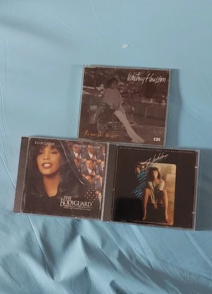 Cd+films Whitney Houston, état: Bon état, 11,70 €, 12,99 € Protection acheteurs incluse