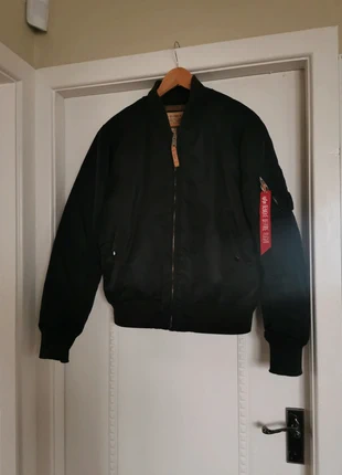 Genuine Alpha Industries Men's bomber, brand: Alpha Industries, condition: Very good, size: L, €90.00, €95.20 includes Buyer Protection