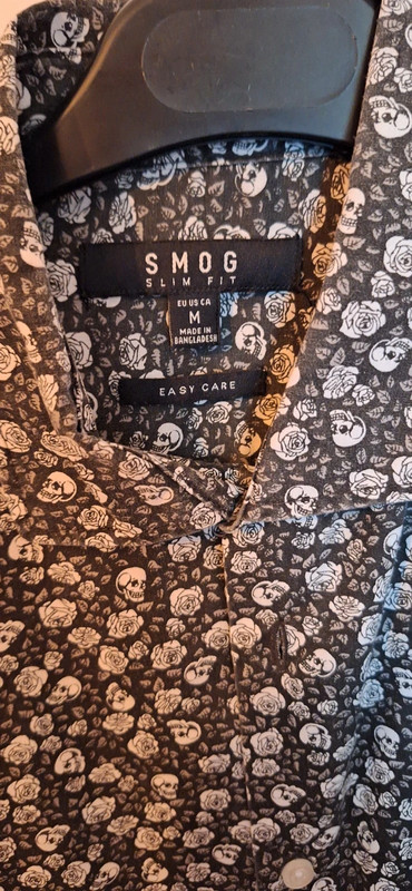 Camisa print caveiras da Smog 2