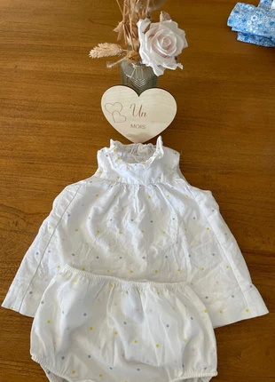 Robe + bloomer Jacadi 1 mois, brand: Jacadi, condizioni: Ottime, taglia: Fino a 1 mese / 50 cm, €9.99, €11.19 include la Protezione acquisti
