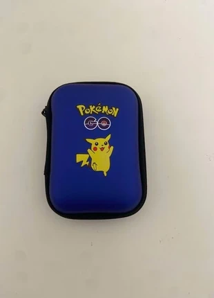 Étui de Rangement Pokémon Pikachu – Protège tes cartes avec style !, marque: Pokémon, état: Très bon état, taille: 3 ans / 98 cm, 3,99 €, 4,89 € Protection acheteurs incluse