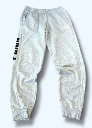 Jogging de sport puma gris clair, merk: Puma, staat: Heel goed, maat: M, € 10,00, € 11,20 inclusief Kopersbescherming Pro