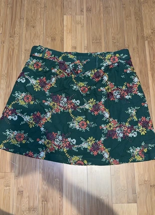 Jupe femme naf naf, marque: Naf Naf, état: Très bon état, taille: L / 40 / 12, 7,00 €, 8,05 € Protection acheteurs incluse