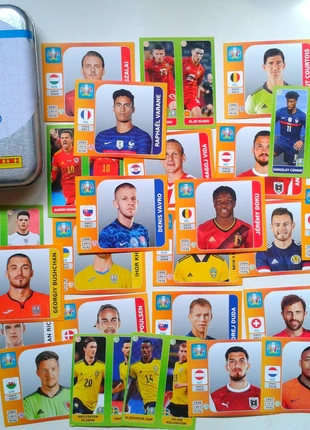 Lot cartes Stickers Panini euro UEFA 2020 boîte collector, marca: Panini, estado: Muy bueno, 3,50 €, 4,38 € Protección al comprador incluida