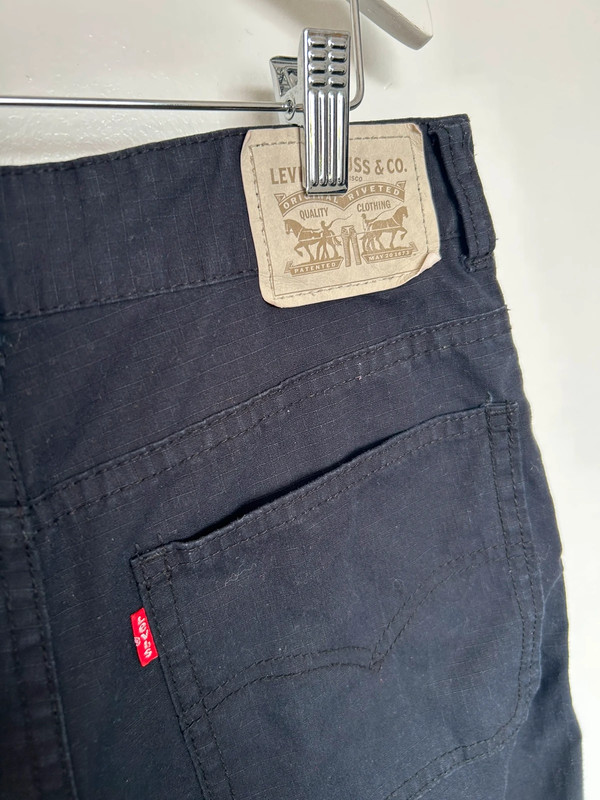 Levi’s navy blue long shorts 4