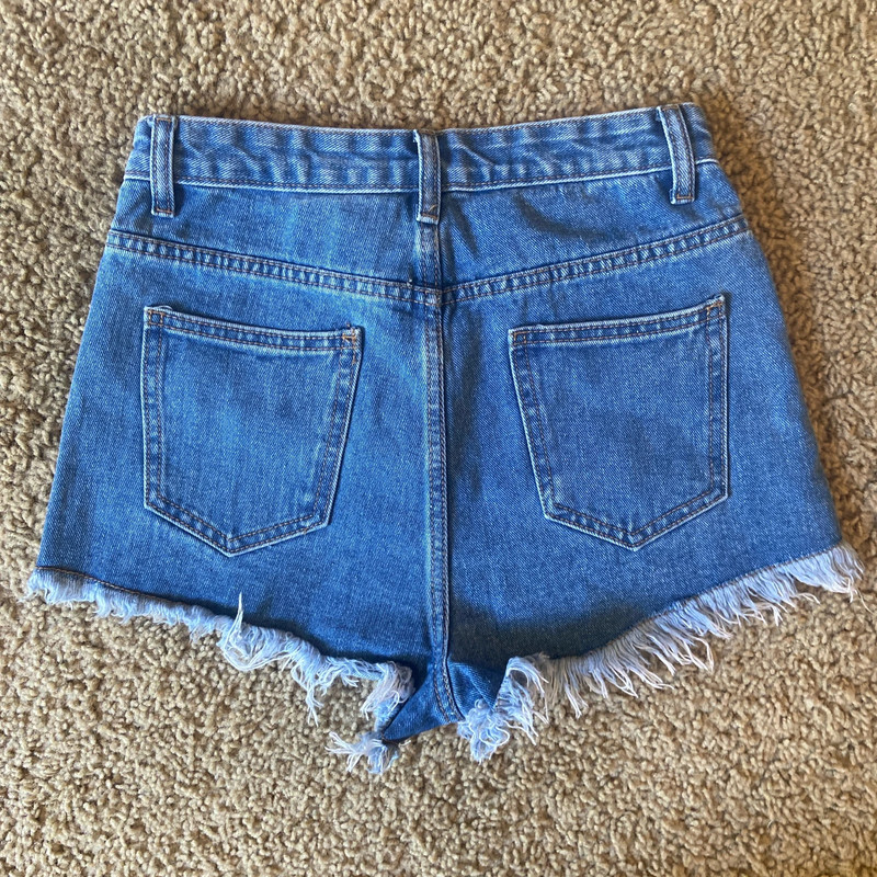 High waisted shorts 2