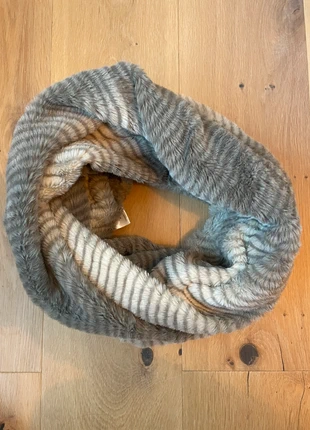 Tour de cou tout doux, merk: plaid cocooning, staat: Nieuw zonder prijskaartje, € 5,00, € 5,95 inclusief Kopersbescherming