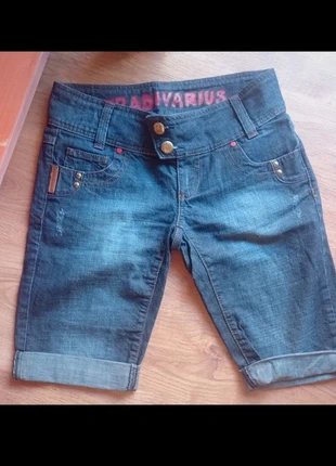 Pantalón y2k rodilla de Stradivarius, marque: Stradivarius, état: Très bon état, taille: XS / 34 / 6, 3,00 €, 3,85 € Protection acheteurs incluse