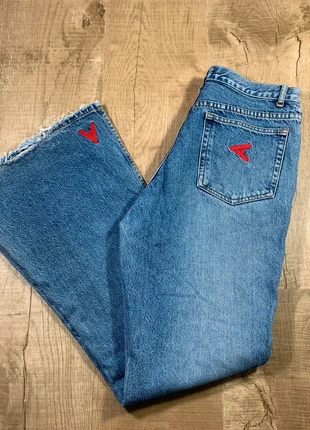 Jean flare / Amazing London / 38 / Écusson rouge & bas frangé / AA022, marque: Amazing, état: Bon état, taille: M / 38 / 10, 10,00 €, 11,20 € Protection acheteurs incluse