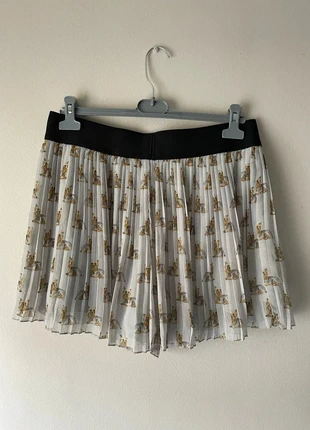 Bermudas plisadas estampado perros Zara talla XL, condition: Satisfactory, size: XL / 42 / 14, €5.00, €5.95 includes Buyer Protection Pro