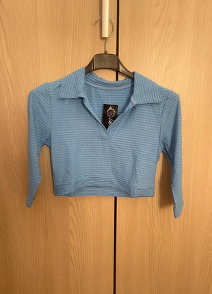 Polo crop, merk: BELIEVE STORE, staat: Nieuw met prijskaartje, maat: Universeel, € 5,00, € 5,95 inclusief Kopersbescherming