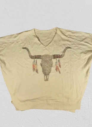 Pull léger col V beige avec taureau brodé – Taille L, marke: Vintage Dressing, zustand: Sehr gut, größe: L / 40 / 12, 4,00 €, 4,90 € inklusive Vinted-Käuferschutz