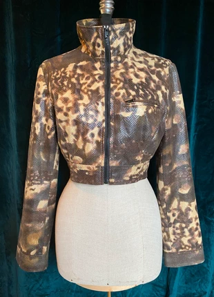 Crop Jacke, Lederjacken, Faux leather, Schlange, kurze Jacke, Patch, merk: Vero Moda, staat: Goed, maat: M / 38 / 10, € 20,00, € 21,70 inclusief Kopersbescherming