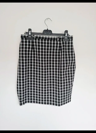Superbe jupe droite à carreaux vichy noir et blanc femme taille 40 / L vintage, marke: LOOK, zustand: Sehr gut, größe: L / 40 / 12, 6,00 €, 7,00 € inklusive Vinted-Käuferschutz
