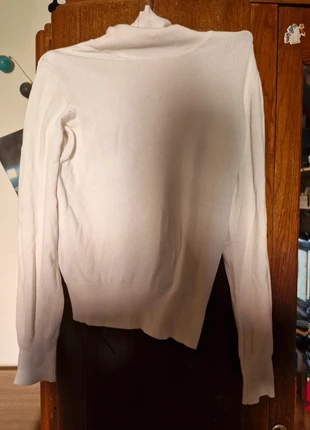 Pull col roule, merk: H&M, staat: Nieuw zonder prijskaartje, maat: XS / 34 / 6, € 5,00, € 5,95 inclusief Kopersbescherming