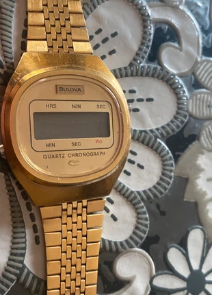 Bulova quarzo, marque: Bulova, état: Bon état, taille: 30–38 mm, 40,00 €, 42,70 € Protection acheteurs incluse