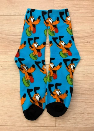 Chaussettes Pluto, staat: Heel goed, maat: Universeel, € 6,00, € 7,00 inclusief Kopersbescherming Pro