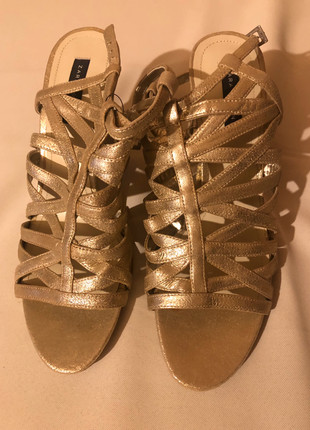 Chaussures clearance dorées zara
