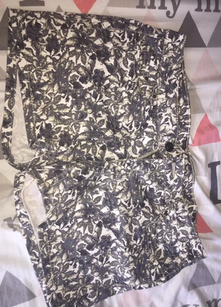 Short couleur d’été , marke: Esmara, zustand: Sehr gut, größe: XL / 42 / 14, 2,00 €, 2,80 € inklusive Vinted-Käuferschutz