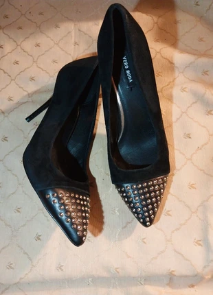 Escarpins noir  avec petits clous au bout, brand: Vero Moda, condition: Very good, size: 37, €30.00, €32.20 includes Buyer Protection