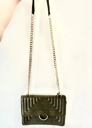 Sac bandoulière cuir - kaki , marke: Vintage Chic, zustand: Neu, mit Etikett, 15,00 €, 16,45 € inklusive Vinted-Käuferschutz