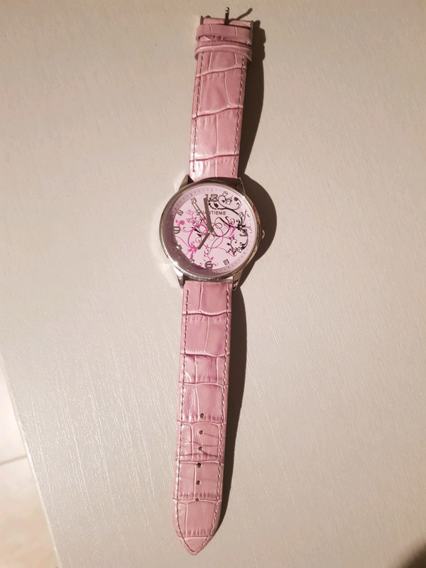 Montre quanti me femme Vinted